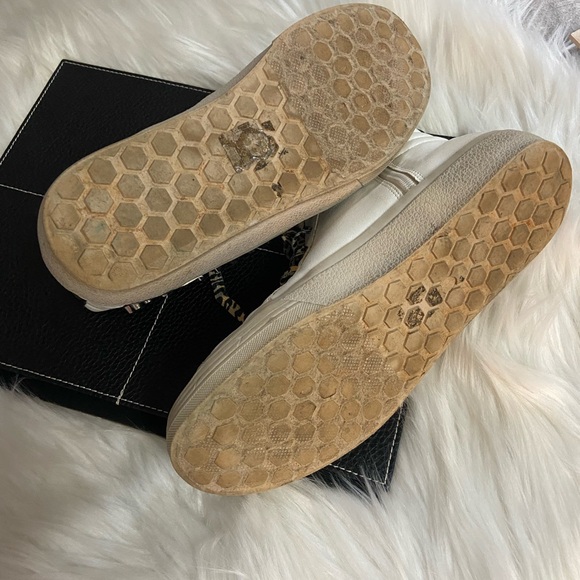 ShuShop White and Black High-Top Sneakers with Leopard Accents - Picture 10 of 11